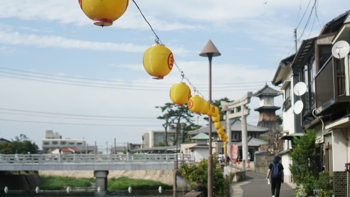 Japan Obon 2026: A Self-Guided Traveler's Guide to Dates, Festivals & Smart Planning