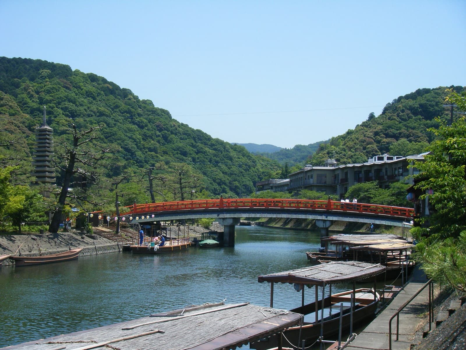 Day Trips from Kyoto: Nara, Uji, Himeji & How to Choose