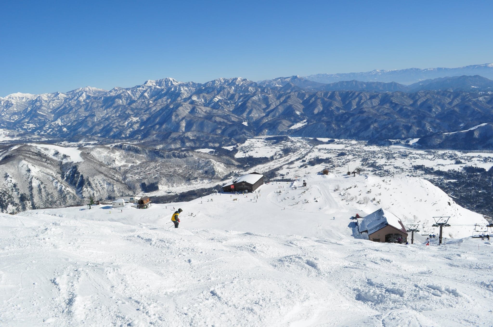 Nagano Ski Resorts: Hakuba, Shiga Kogen, Nozawa Onsen and the Rest, Compared