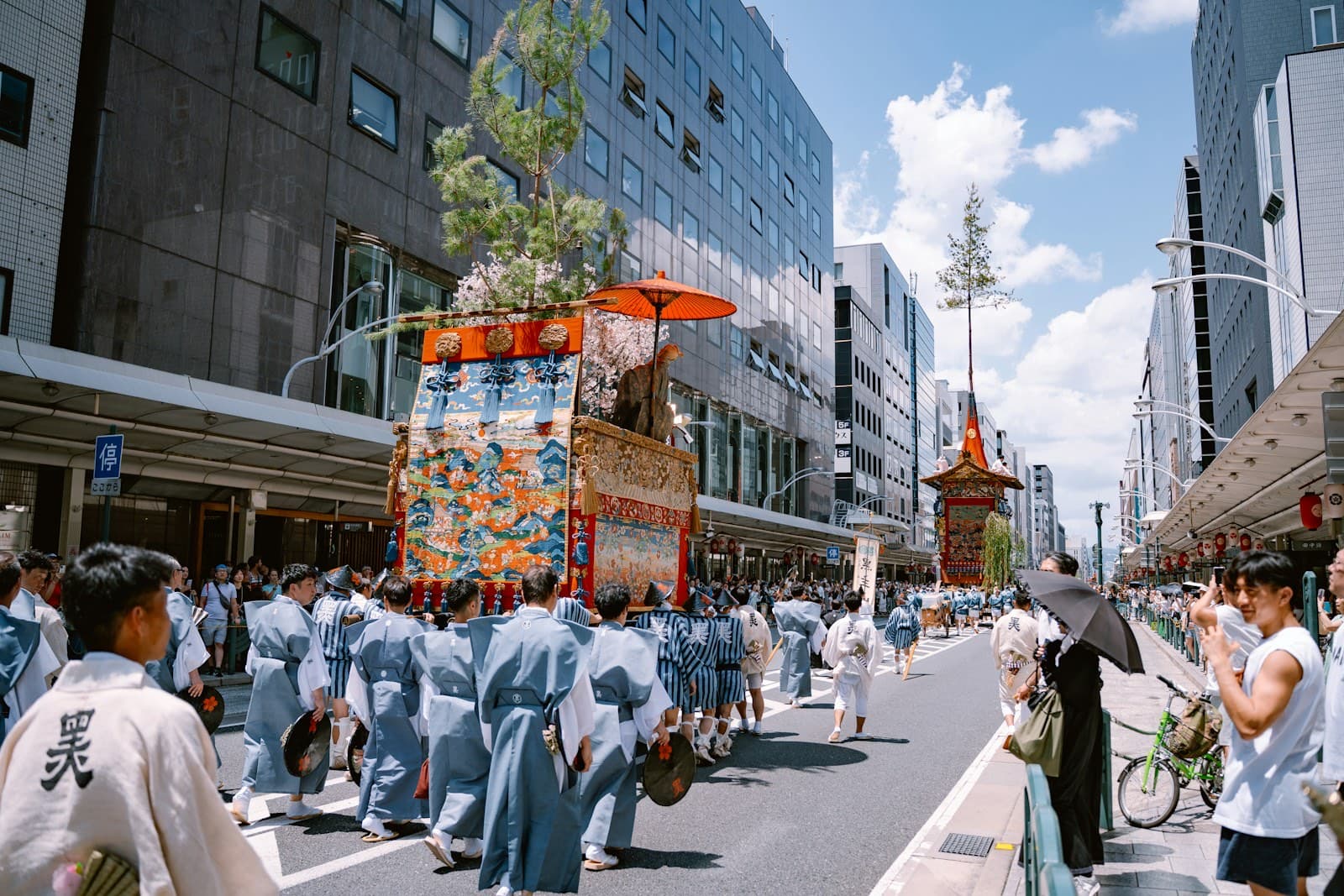 Kishiwada Danjiri Matsuri 2026: Dates, Paid Seating, and How to Fit It Into Your Japan Trip